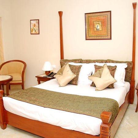 Hotel Desert N Dunes มันดาวา ภายนอก รูปภาพ