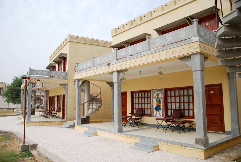 Hotel Desert N Dunes มันดาวา ภายนอก รูปภาพ